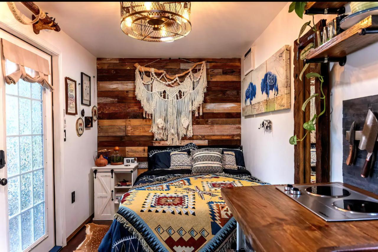坦帕Cozy Af Tiny-House Oasis别墅 外观 照片